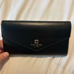 Kate spade clutch wallet